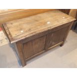 Antique oak coffer 100 x 43 x 60 cm H