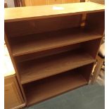 Modern three shelf bookcase 77 x 27 x 92