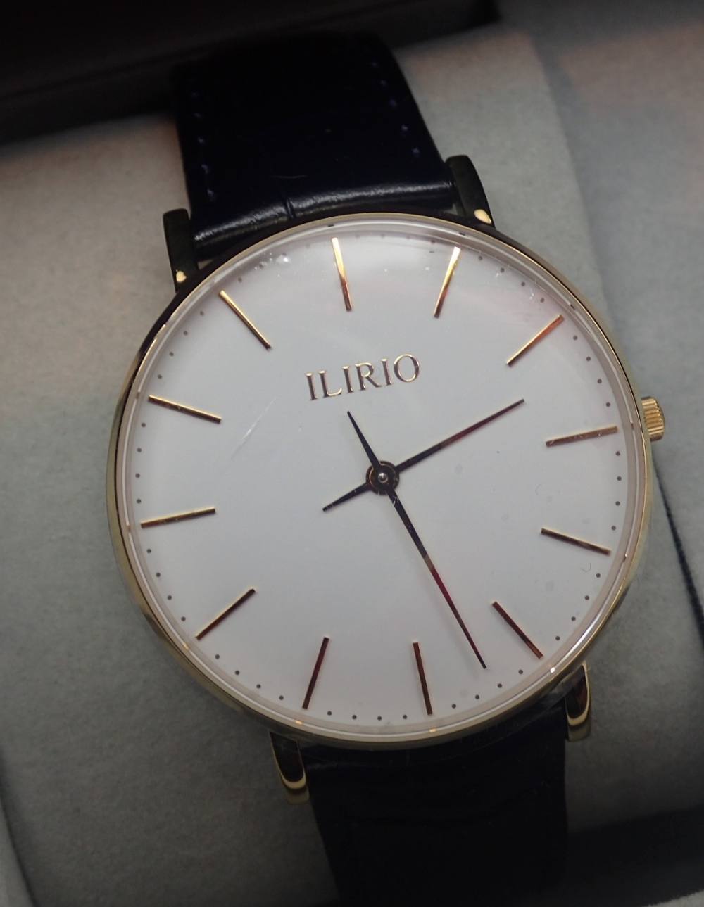 New and boxed gents Ilirio wristwatch