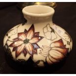 Moorcroft Bramble Revisited vase H: 7 cm