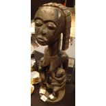 Carved African tribal art mother and children figurine H: 58 cm