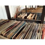 Approximately 400 singles mostly in good condition