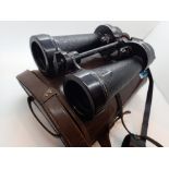 Good pair of leather cased Barr and Stroud 7 x CF 41 binoculars with crows foot AR no 1900A