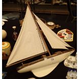 Pond yacht with three sails H: 60 cm