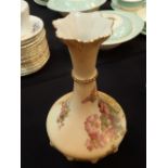 Large Royal Worcester Blush Ivory floral vase H: 26 cm