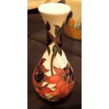 Moorcroft Ruby Red vase H: 16 cm