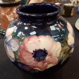 Moorcroft large bulbous Blue Anemone sph