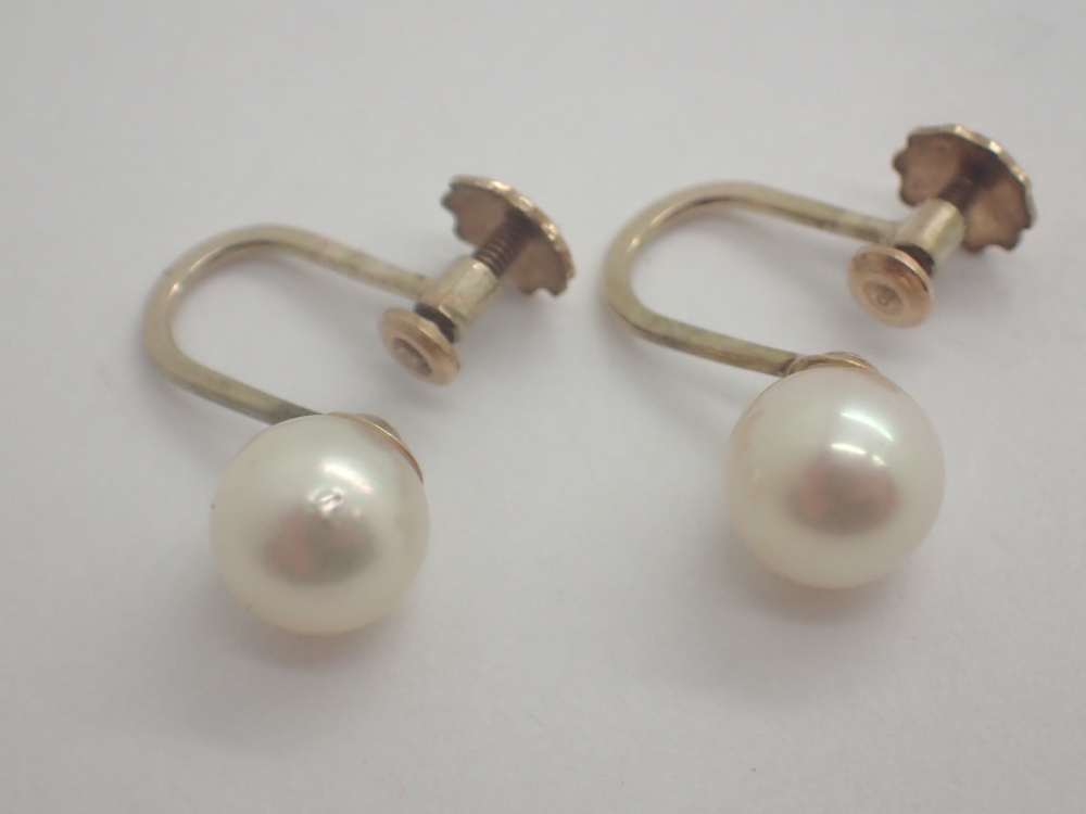 9ct gold vintage genuine pearl screw on earrings