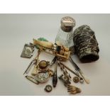 Assorted collectables to include a carved jade pendant sovereign case silver top sugar caster assay