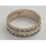 9ct gold vintage stone set band