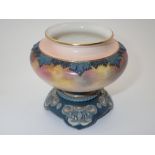 Royal Worcester small Hadleys four footed roses vase H: 9 cm