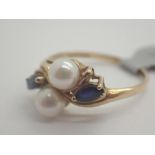 9ct gold genuine pearl and sapphire ring size P 2.