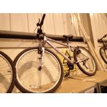 Apollo Fem TB Ladies mountain bike in lilac