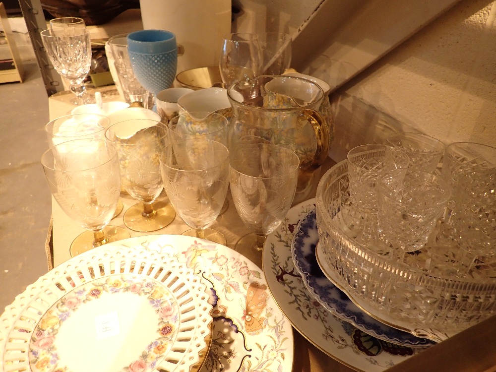 Shelf of mixed glass and ceramics including Aynsley Shelton Ivory etc