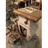 Floorstanding senior Slyksaw circular saw table