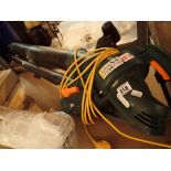 Electric garden leaf blower