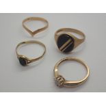 Collection of four 9ct gold rings some stone set 5.