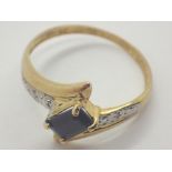 9ct gold sapphire dress ring size O 1.