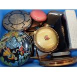 Collection of twenty powder contacts including Art Deco and leather examples