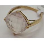 9ct yellow gold and quartz set ring size