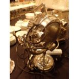 Vintage chrome lamp on stand H: 45 cm CONDITION REPORT: The electrical items