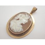 9K gold fully hallmarked cameo pendant 4.