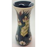 First quality Moorcroft vase H: 15 cm