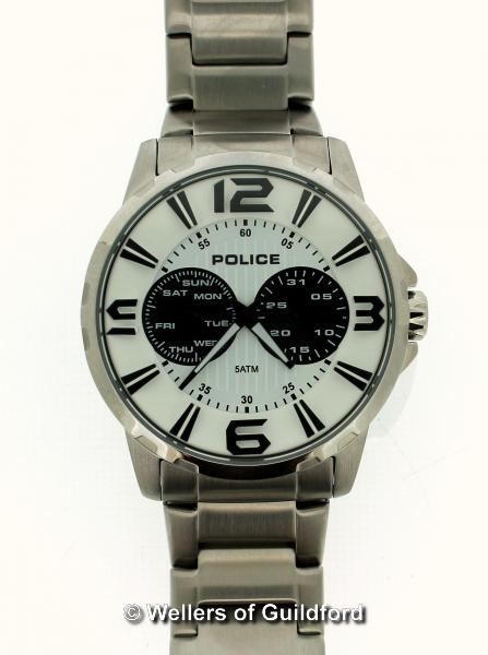 *Gentlemen's Police stainless steel wristwatch, circular white dial with two black subsidiary dials,