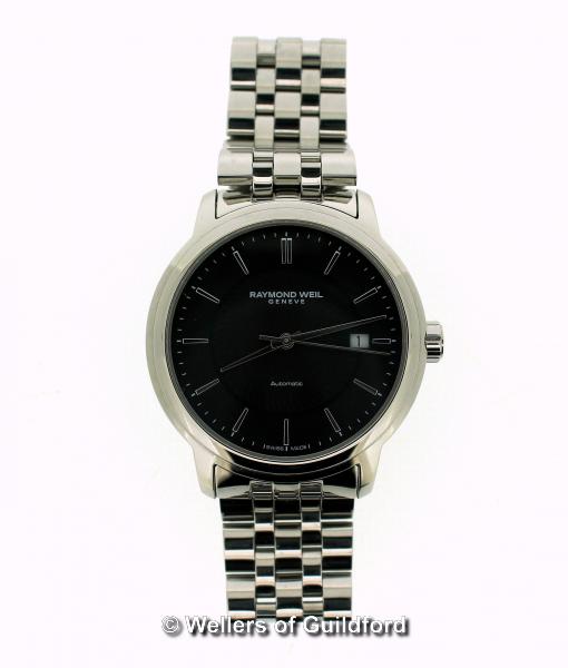 *Gentlemen's Raymond Weil automatic wristwatch, circular black textured dial with baton hour markers