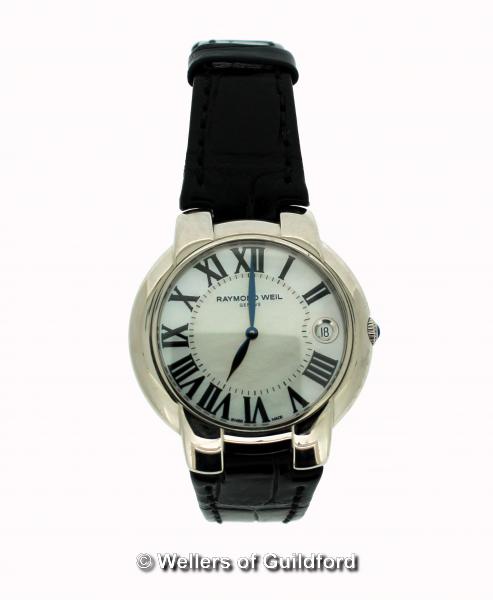 *Ladies' Raymond Weil wristwatch, circular mother of pearl dial, with Roman numerals and date