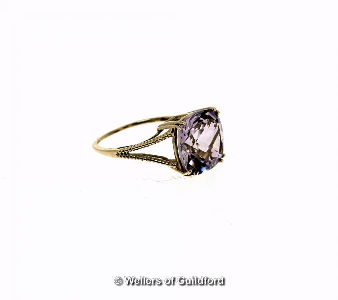 Amethyst single stone ring, cushion cut amethyst, weighing an estimated 6.30cts, mounted in 9ct - Image 2 of 2