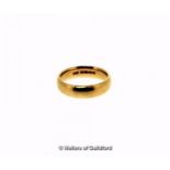 22ct yellow gold wedding band, weight 8.7 grams, ring size P½