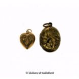 9ct yellow gold heart shaped locket, together with an oval locket