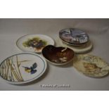 Crown Devon lustre bowl with Kingfisher decoration; together with a small selection of wall plates