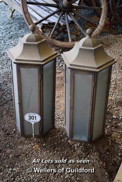 *PAIR OF BRASS WALL LIGHTS, EACH 750 HIGH