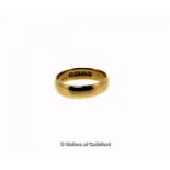 22ct gold wedding band, weight 6.5 grams, ring size T