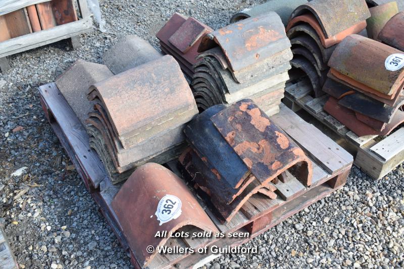 *PALLET OF APPROX FIFTY MIXED RIDGE TILES