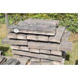 *PALLET OF DECORATIVE SANDSTONE WALL COPING, APPROX 90 LINEAR FT, VARIOUS SIZES