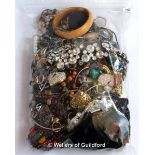 *Bag of costume jewellery, gross weight 2.01 kilograms (Lot subject to VAT)