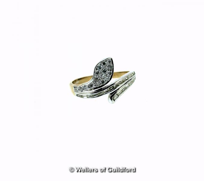 Diamond set snake design ring, round brilliant cut and baguette cut diamonds mounted in white