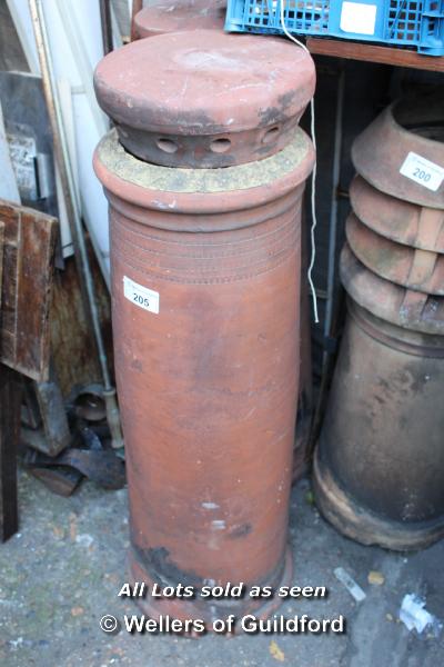 LARGE TERRACOTTA CAPPED CHIMNEY POT, 1020 HIGH