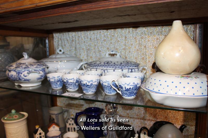 SHELF OF MIXED PORCELAIN WARES MAINLY BLUE AND WHITE CHINA