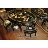 BLACK LAQUERED OVAL TABLE DEPICTING ORIENTAL SCENE TOGETHER WITH FOUR MATCHING INLAID