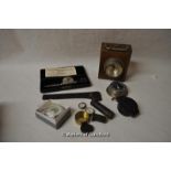 Small collectibles including a Sundo altimeter, Ever Ready wooden torch, small brass spirit level by