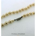 *Faux Pearl Necklace with Cubic Zircona Clasp, 16 inch necklace (Lot subject to VAT)