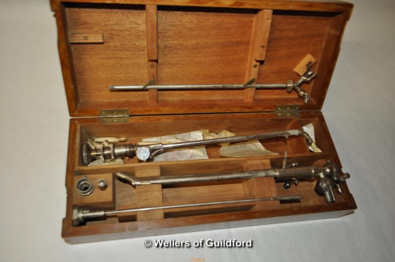 Loewenstein-Optik box of instruments; Wappler Electric Co.Inc.New York box of instruments. - Image 5 of 5