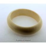 *Resin Bangle , 56.9g (Lot subject to VAT)