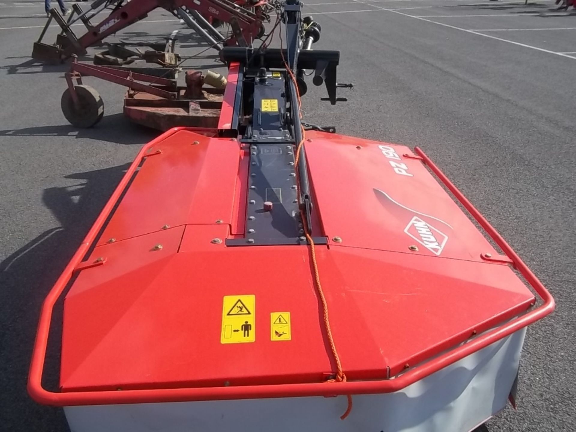 2015 KUHN 2 DRUM MOWER AS NEW - Image 3 of 5