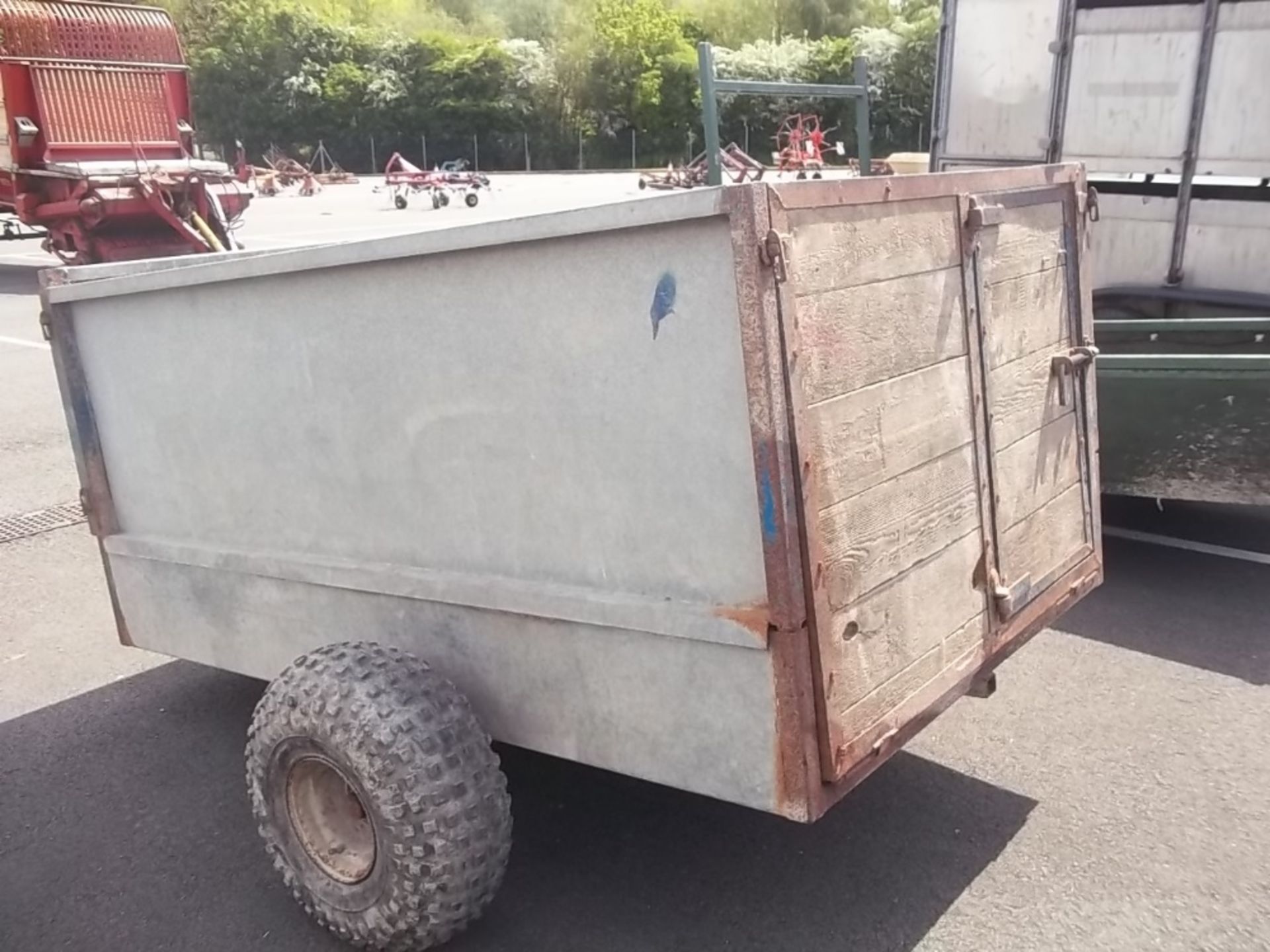 QUAD BIKE LAMBING TRAILER 6' X 4 - Image 3 of 3