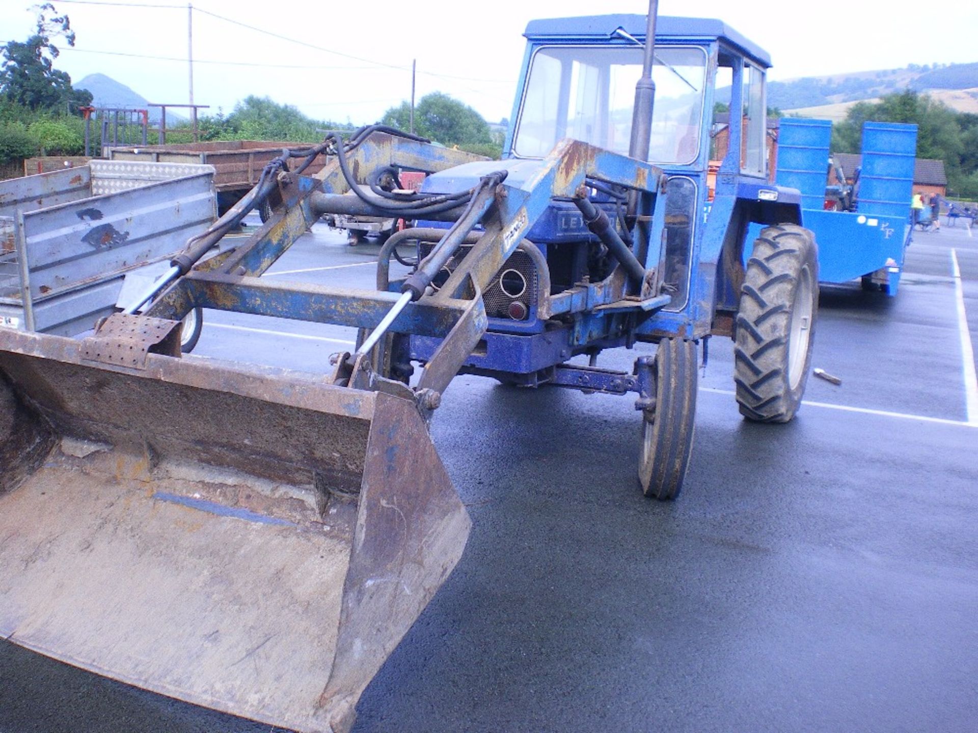 LEYLAND 255 TRACTOR WITH TANCO LOADER